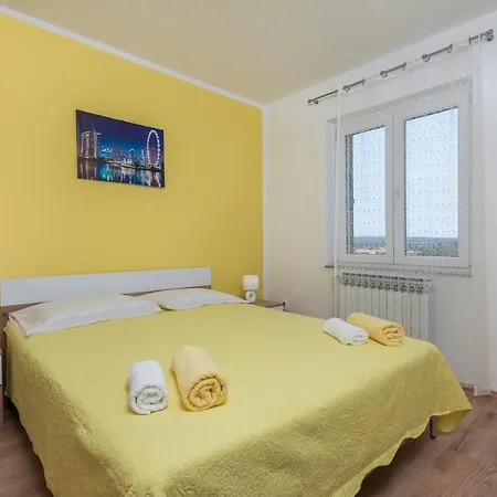 Sweet Family Apartement * Pula