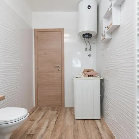 Sweet Family Apartment Pula